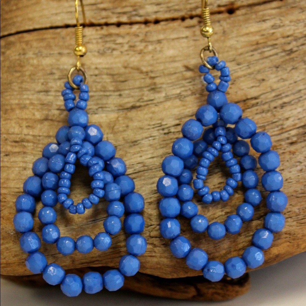 NWT Triple Beaded Teardrop Earrings in Blue